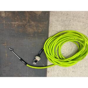 Flexzilla pro air hose with industrial type
